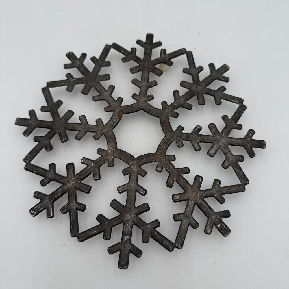 Vintage Snowflake Trivet 9" Silverplate Holloware by Leonard